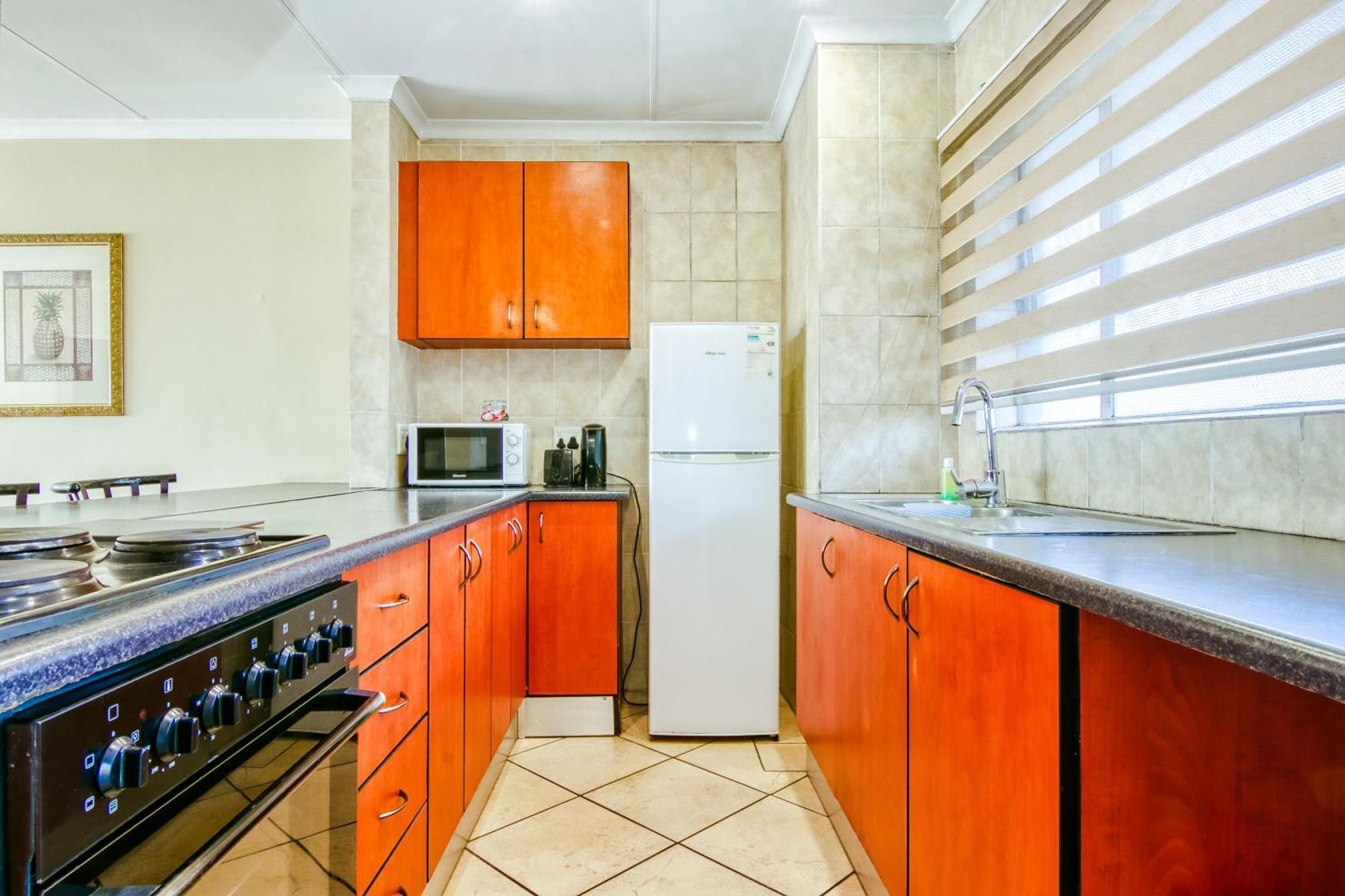 Bm Gardens Aparthotel Edenvale Exterior photo